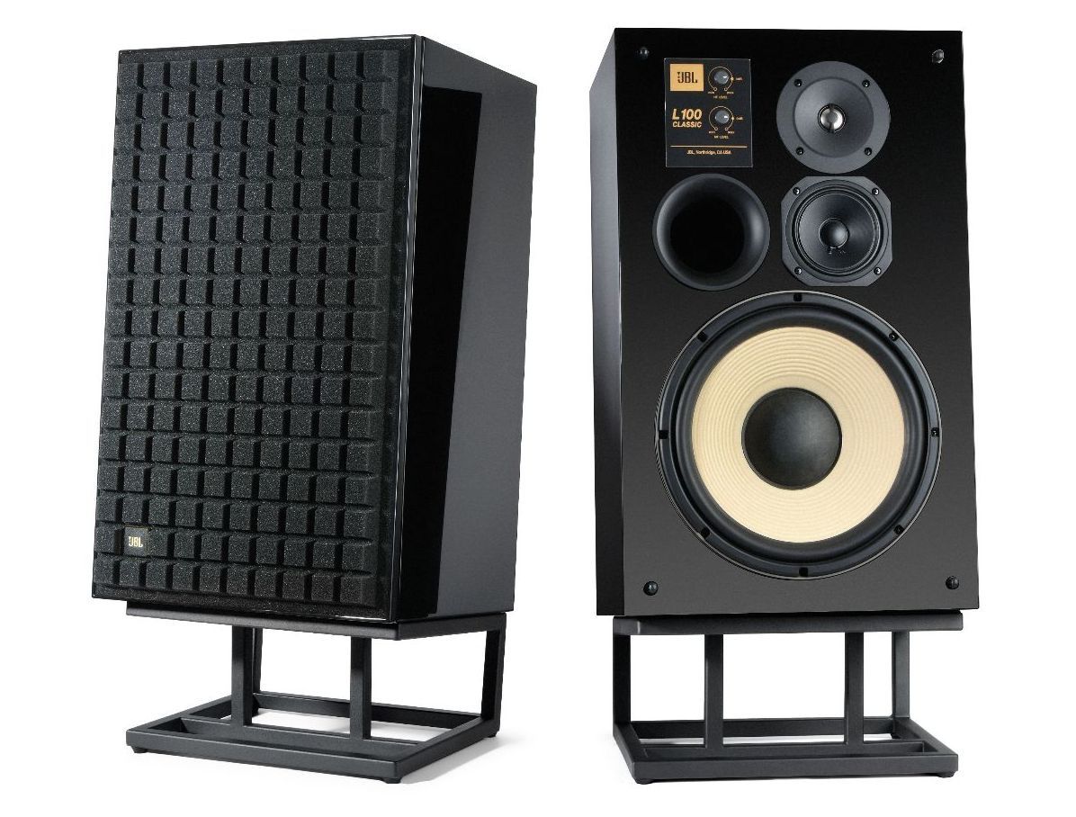 Jbl L82
